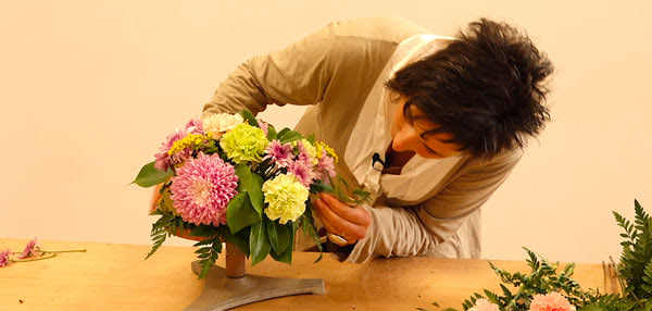 Curso básico de florista. Centro de mesa clásico para celebraciones. Celine Boroli.